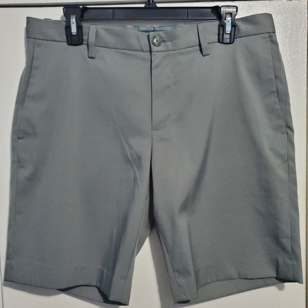 Perry Ellis Men's Shorts Sz 32